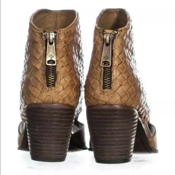 Patricia Nash Rosetta Heeled Sandals Tan, US 11. - Picture 3 of 6